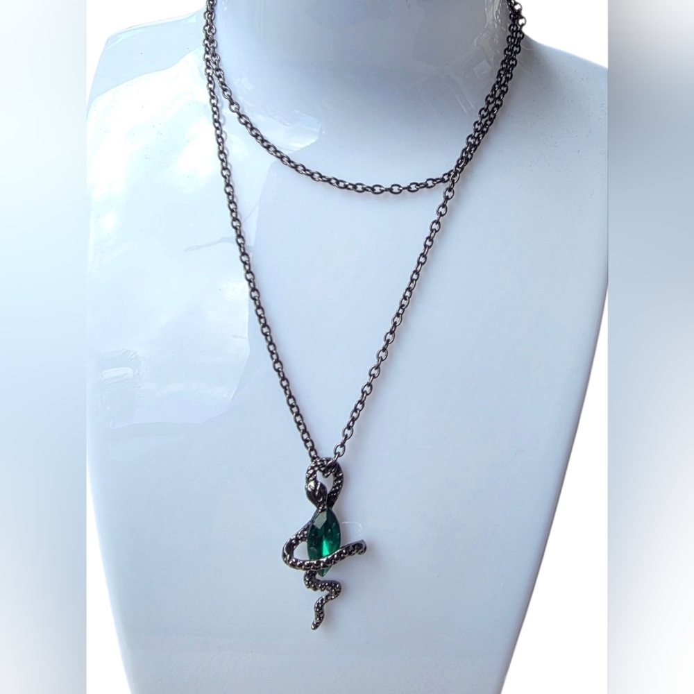 Stainless Steel Snake Pendant with Green Cubic Zirconia - Picture 2 of 4